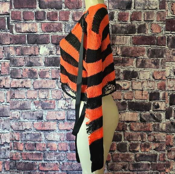 Killstar Creep N Sleep Distressed Knit Top - Picture 4 of 10